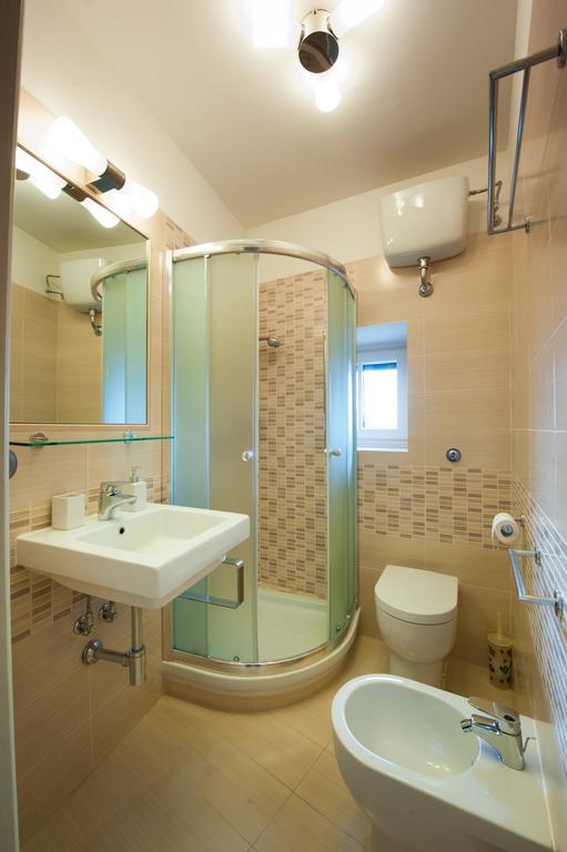La Sentinella Holiday House Bracciano  Room photo